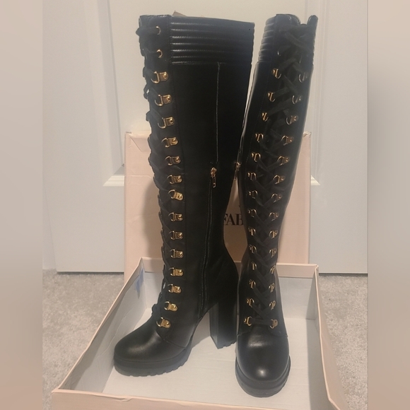 Eliza Lace-Up Heeled Boot/Zip closure 4.5" heel - Picture 2 of 5